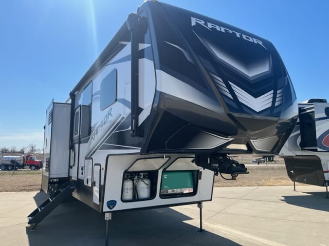 Sold New 2022 Keystone Rv Raptor 352 