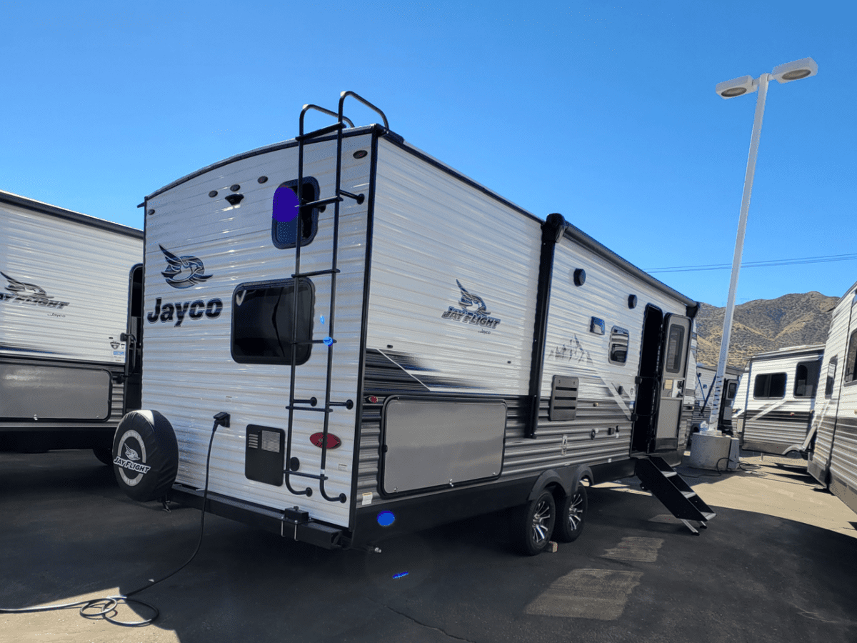 NEW 2023 Jayco JAY FLIGHT 267BHSW | Acton, CA