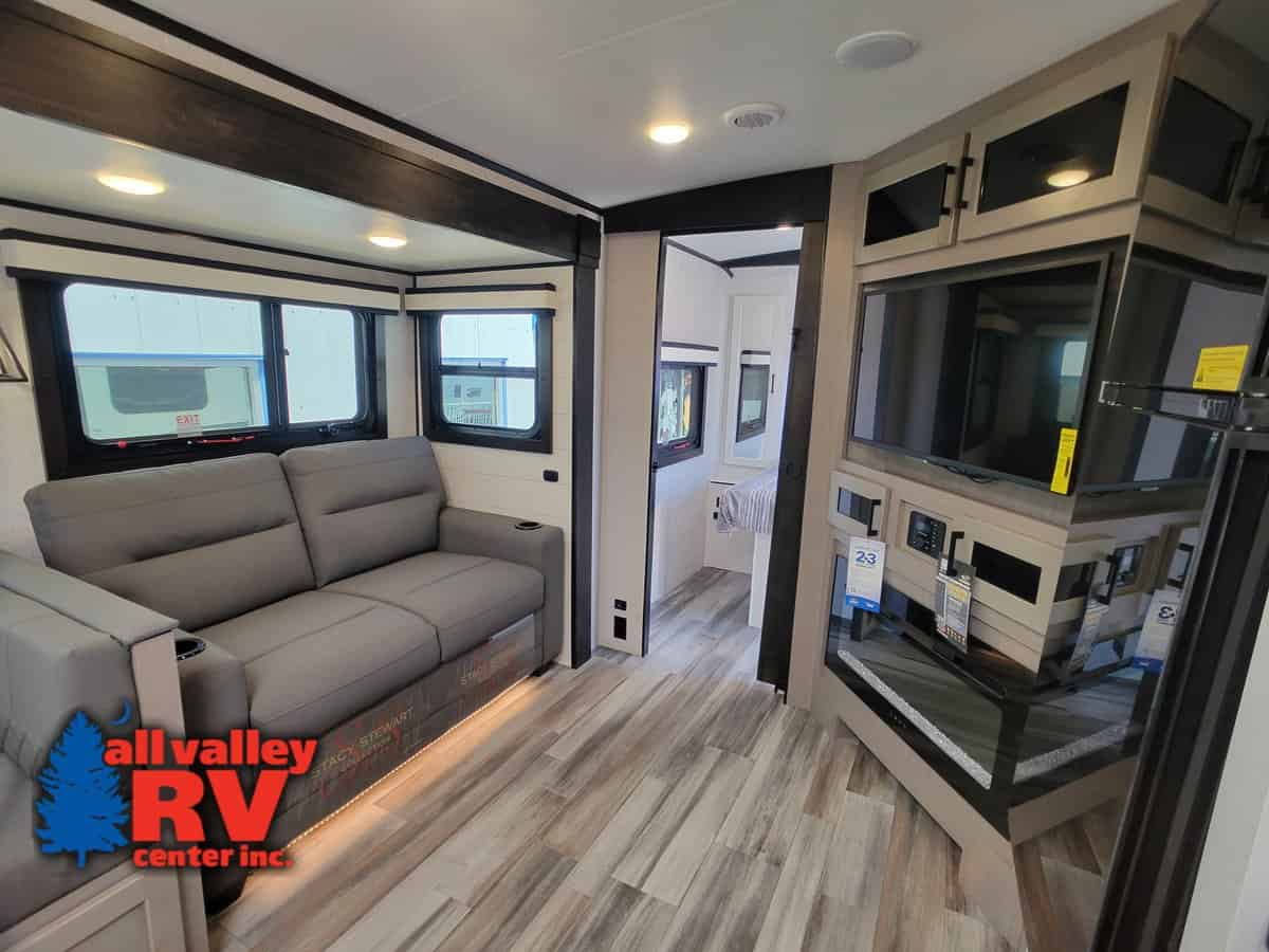 NEW 2024 Jayco WHITE HAWK 27RB Acton CA   2024jaycowhitehawk27rb456611 