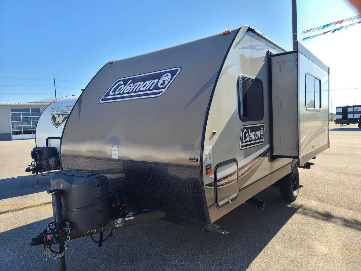 SOLD USED 2018 Coleman COLEMAN LIGHT LX 1605FB | Evansville, IN