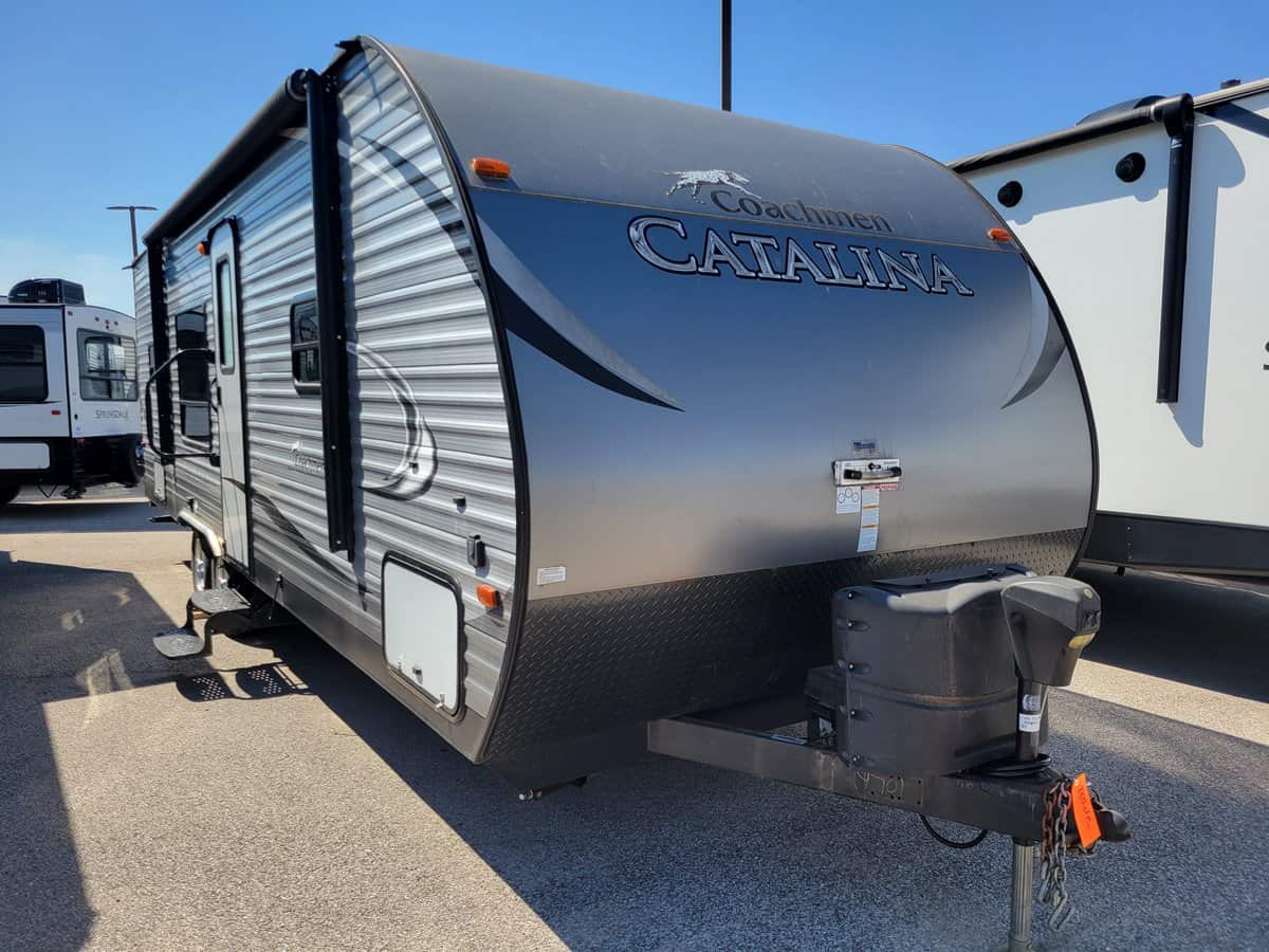 SOLD USED 2017 Coachmen CATALINA 273BH | Evansville, IN