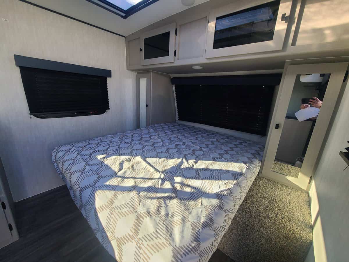 SOLD NEW 2024 Coachmen APEX NANO 187RB | Evansville, IN