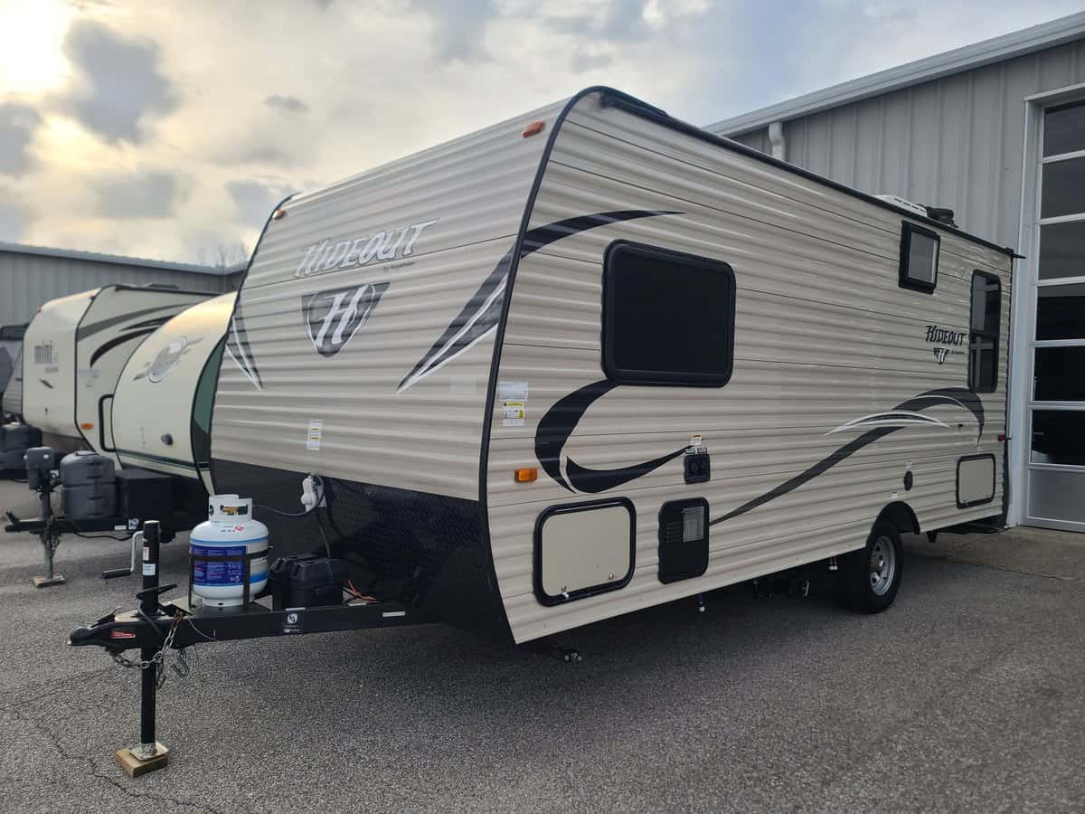 SOLD USED 2018 Keystone HIDEOUT 177LHS | Evansville, IN