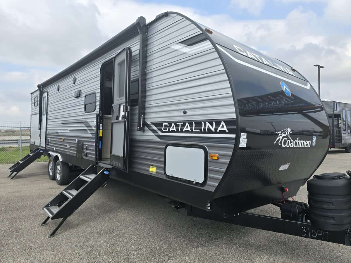 SOLD NEW 2024 Coachmen CATALINA 323BHDSCKLE | Evansville, IN