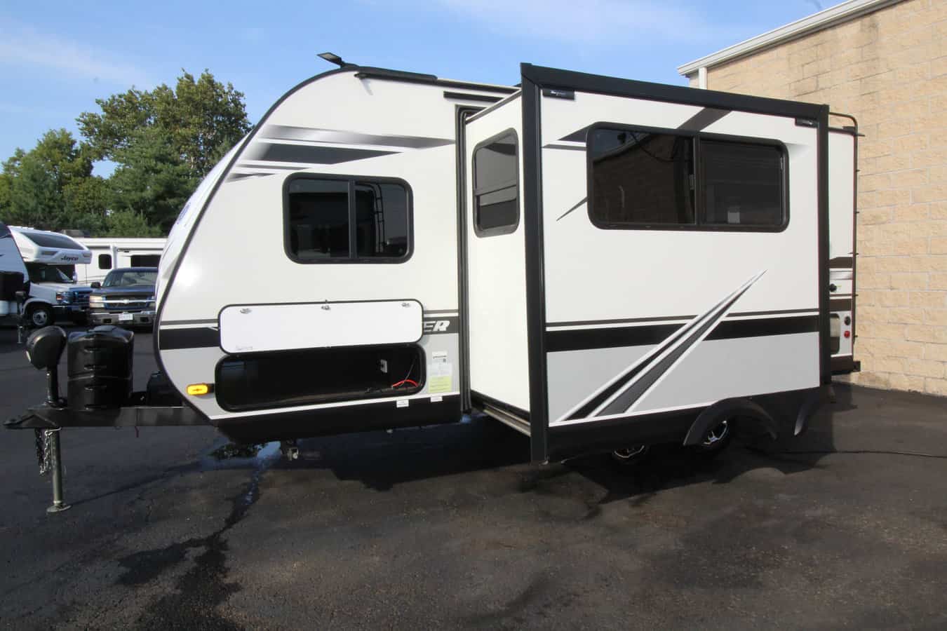 SOLD USED 2021 Jayco Jay Feather 16RK | Hazelwood, MO