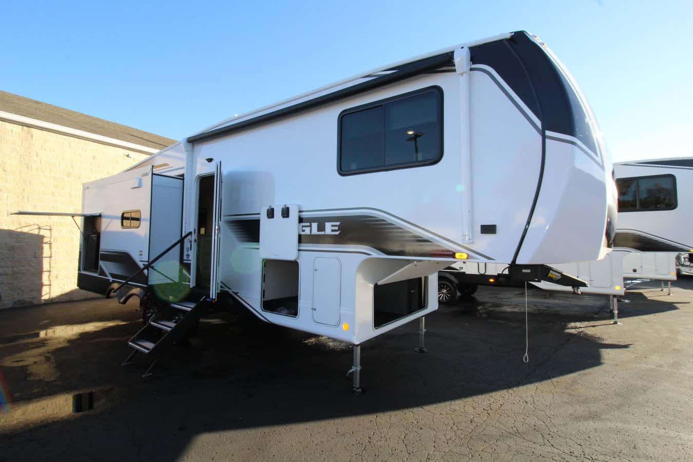 SOLD NEW 2024 Jayco Eagle 28.5RSTS | Hazelwood, MO