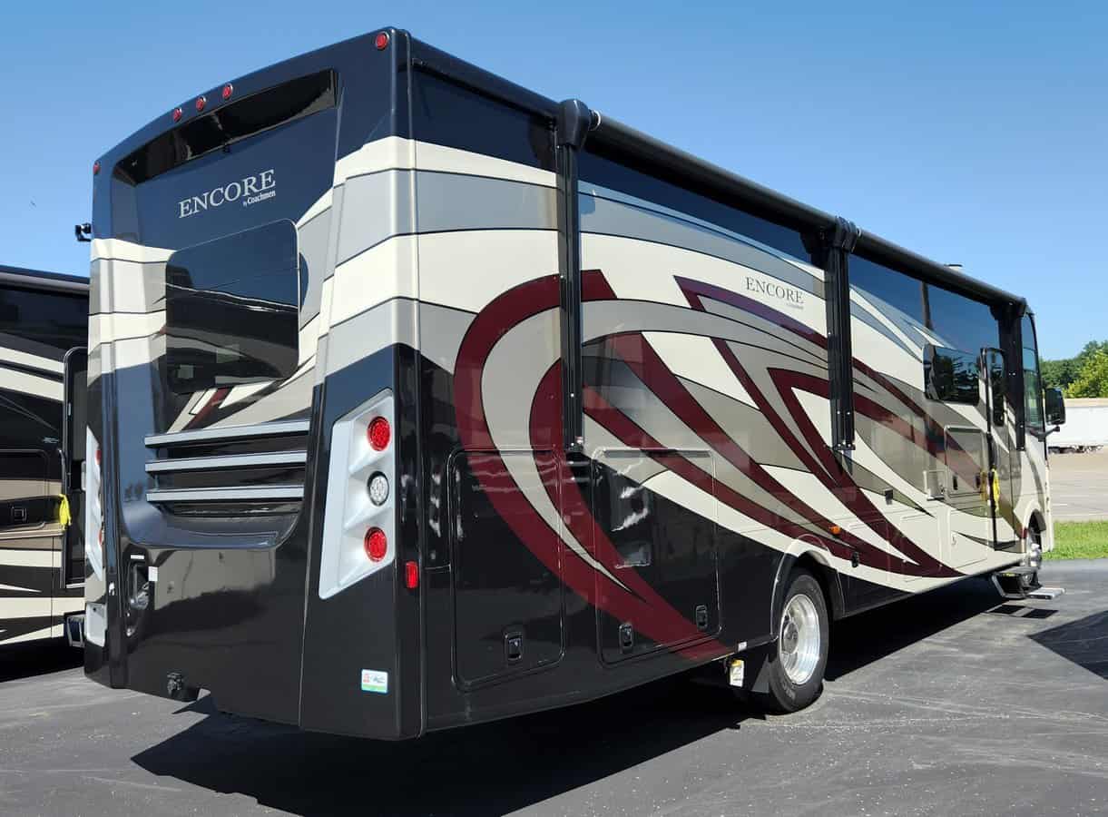 NEW 2023 COACHMEN Encore 325SS | Hazelwood, MO