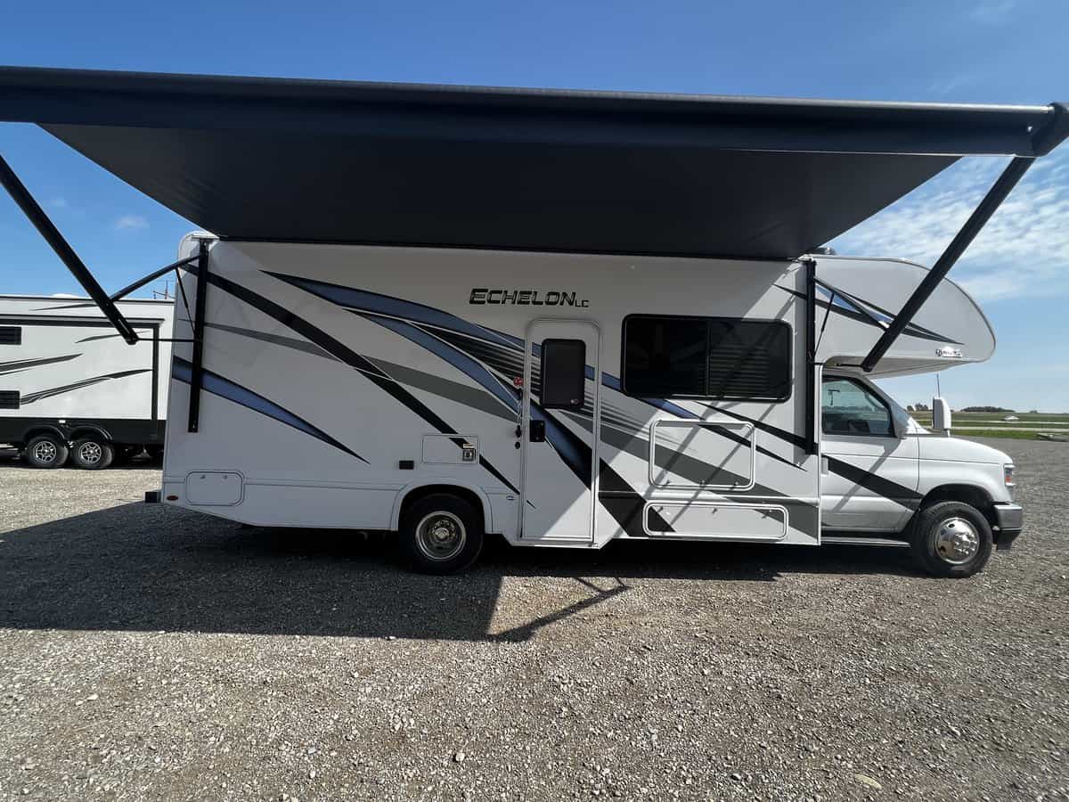 SOLD NEW 2024 Thor Motor Coach ECHELON LC26 | Acheson, AB