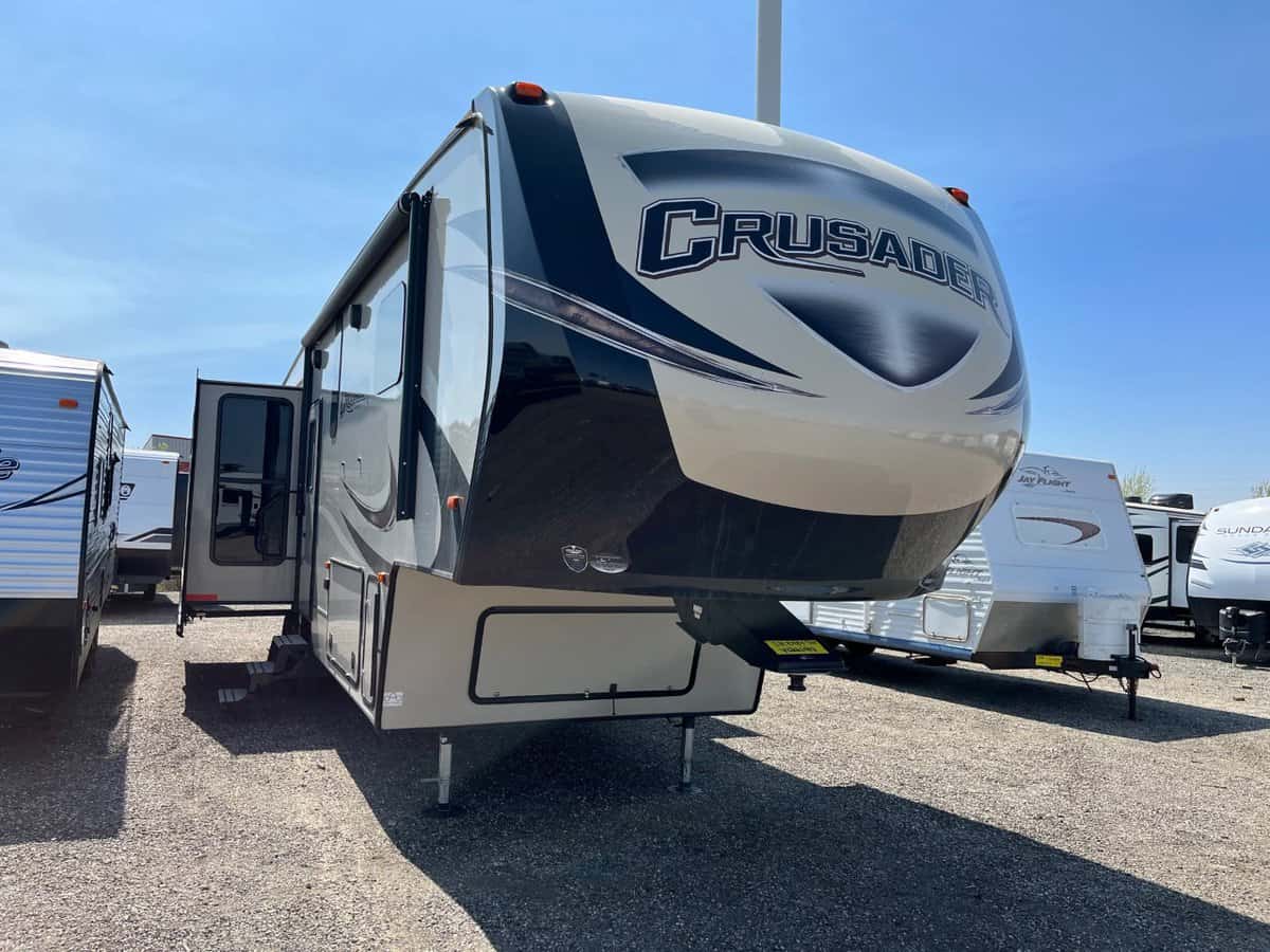 SOLD USED 2018 Forest River CRUSADER 340 RST | Acheson, AB