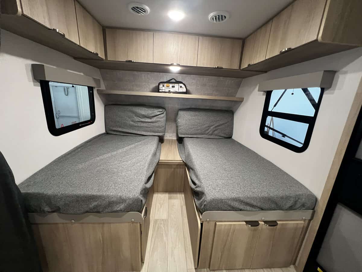 NEW 2024 Winnebago MICRO MINNIE 2108 TB Acheson, AB