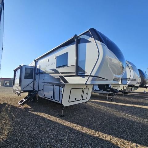 New 2025 Keystone MONTANA 3123 RL