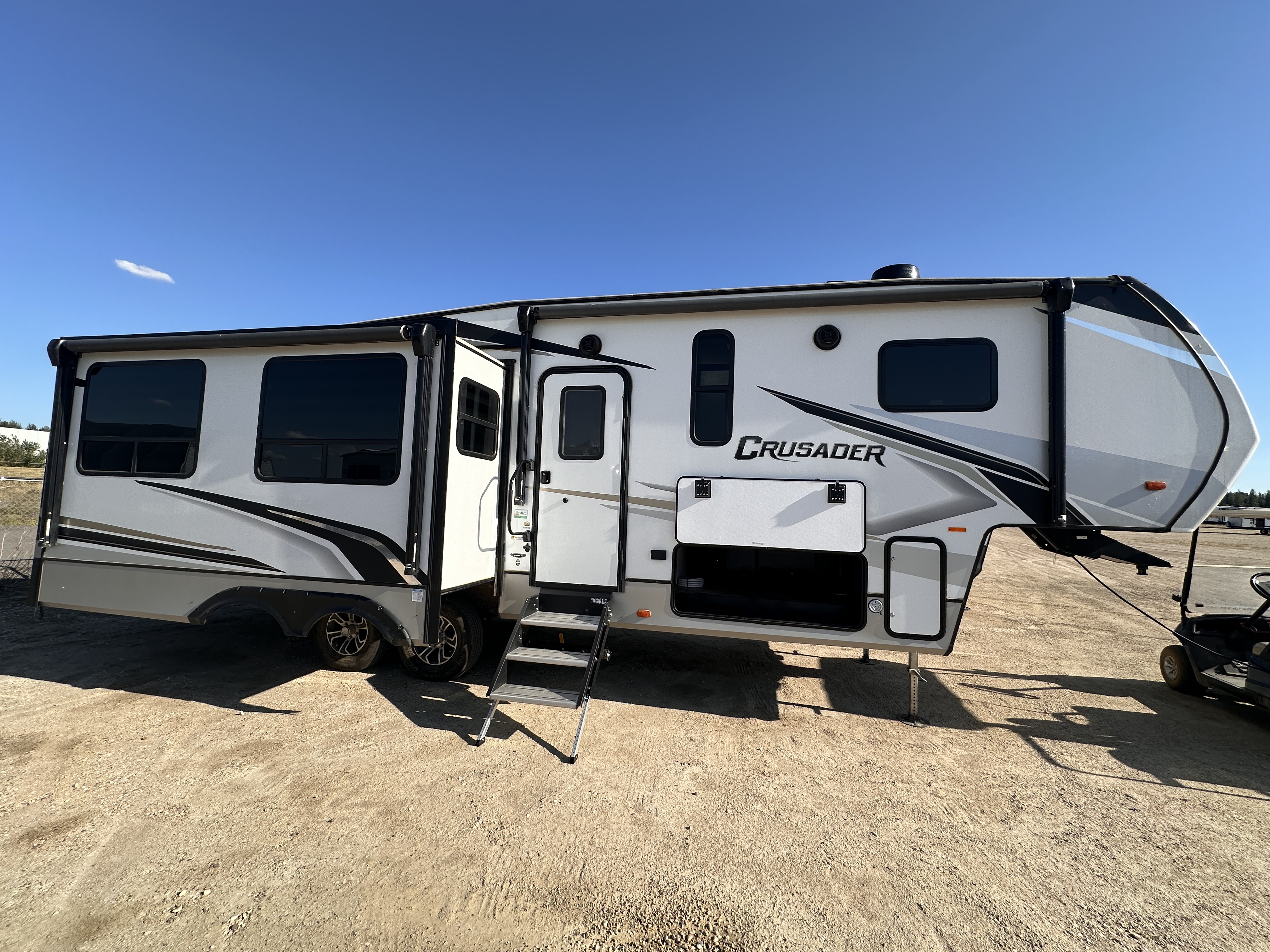 Used 2022 Forest River CRUSADER 305 RLP