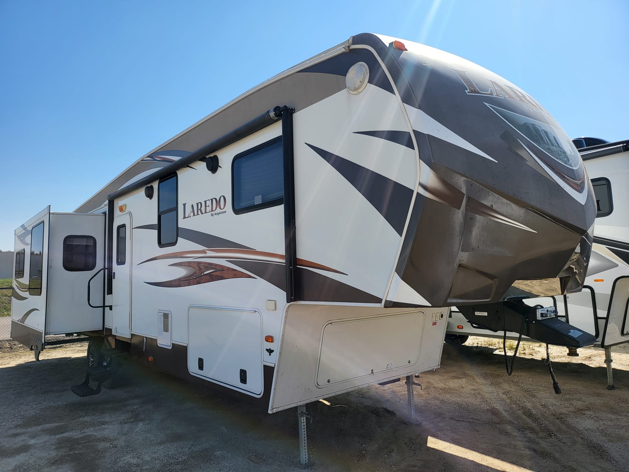 Used 2014 Keystone Laredo 329RE