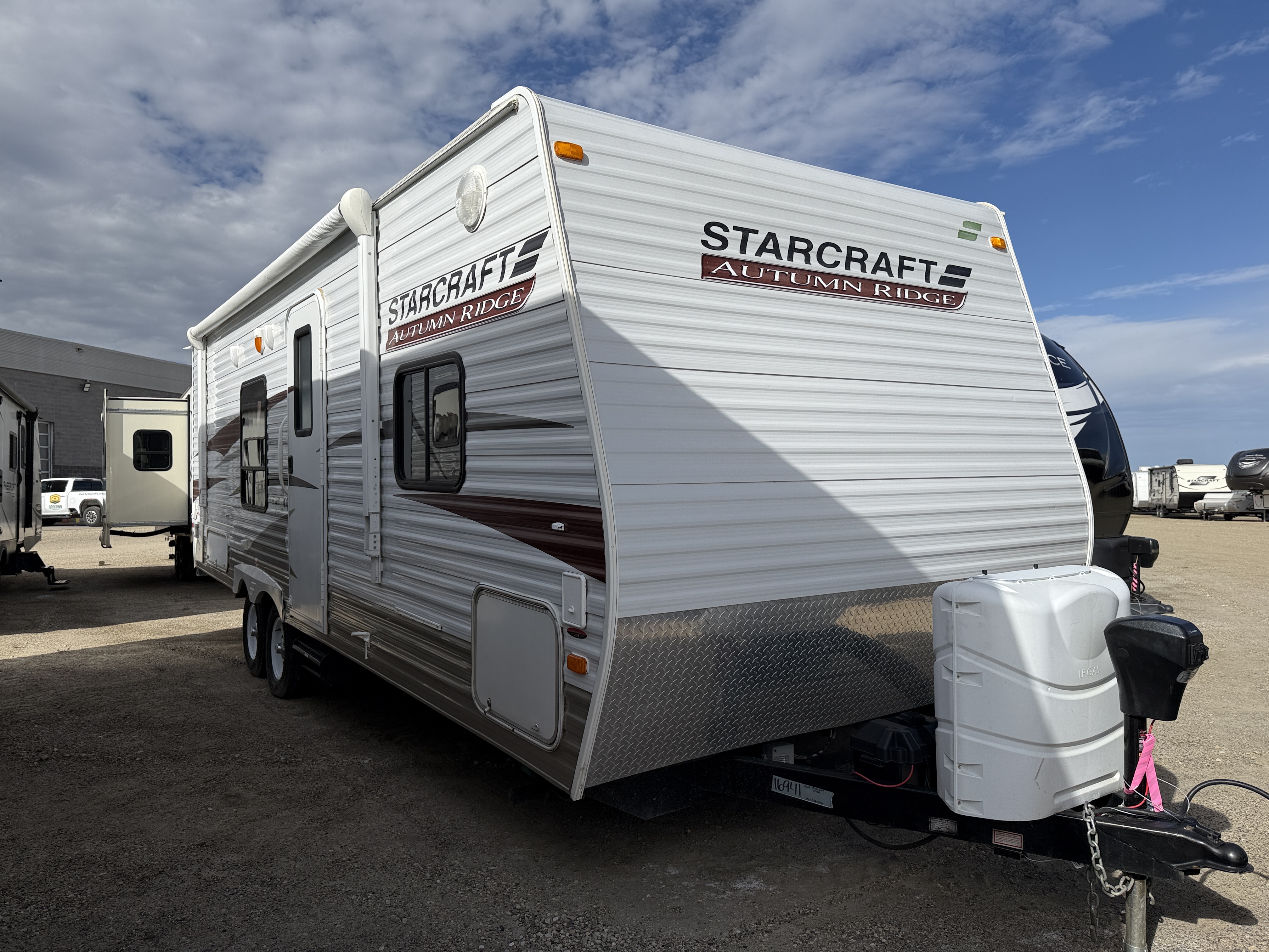 Used 2012 Starcraft Autumn Ridge 278 BH