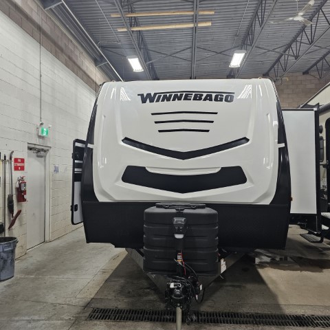 New 2025 Winnebago MINNIE 2730 FK