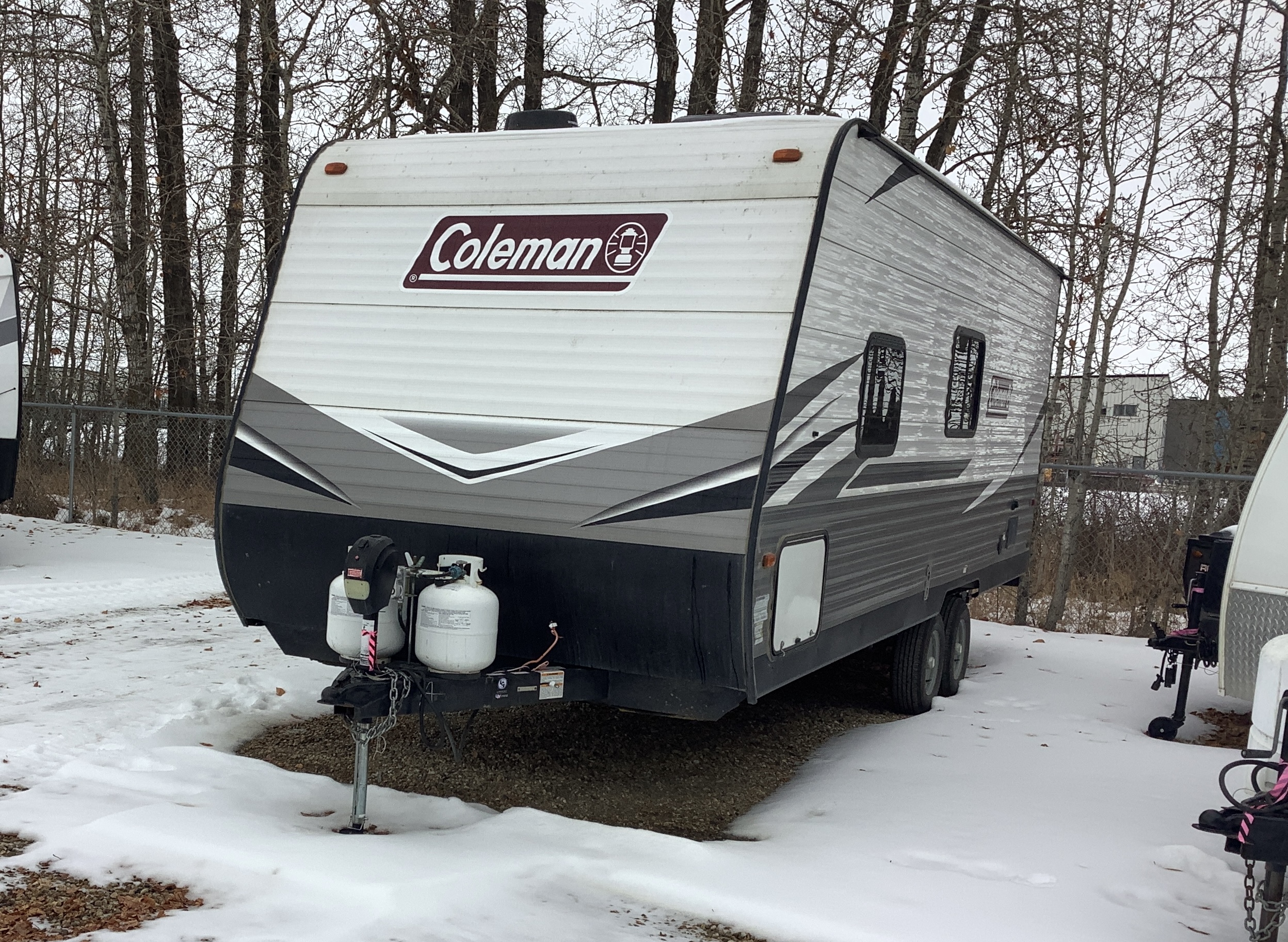 Used 2020 Dutchmen COLEMAN LANTERN 215BH