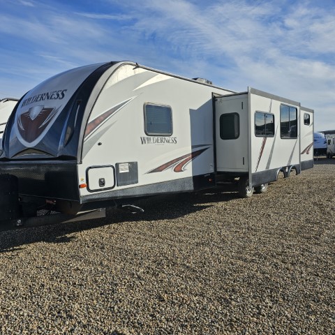 Used 2018 Fleetwood WILDERNESS 3350