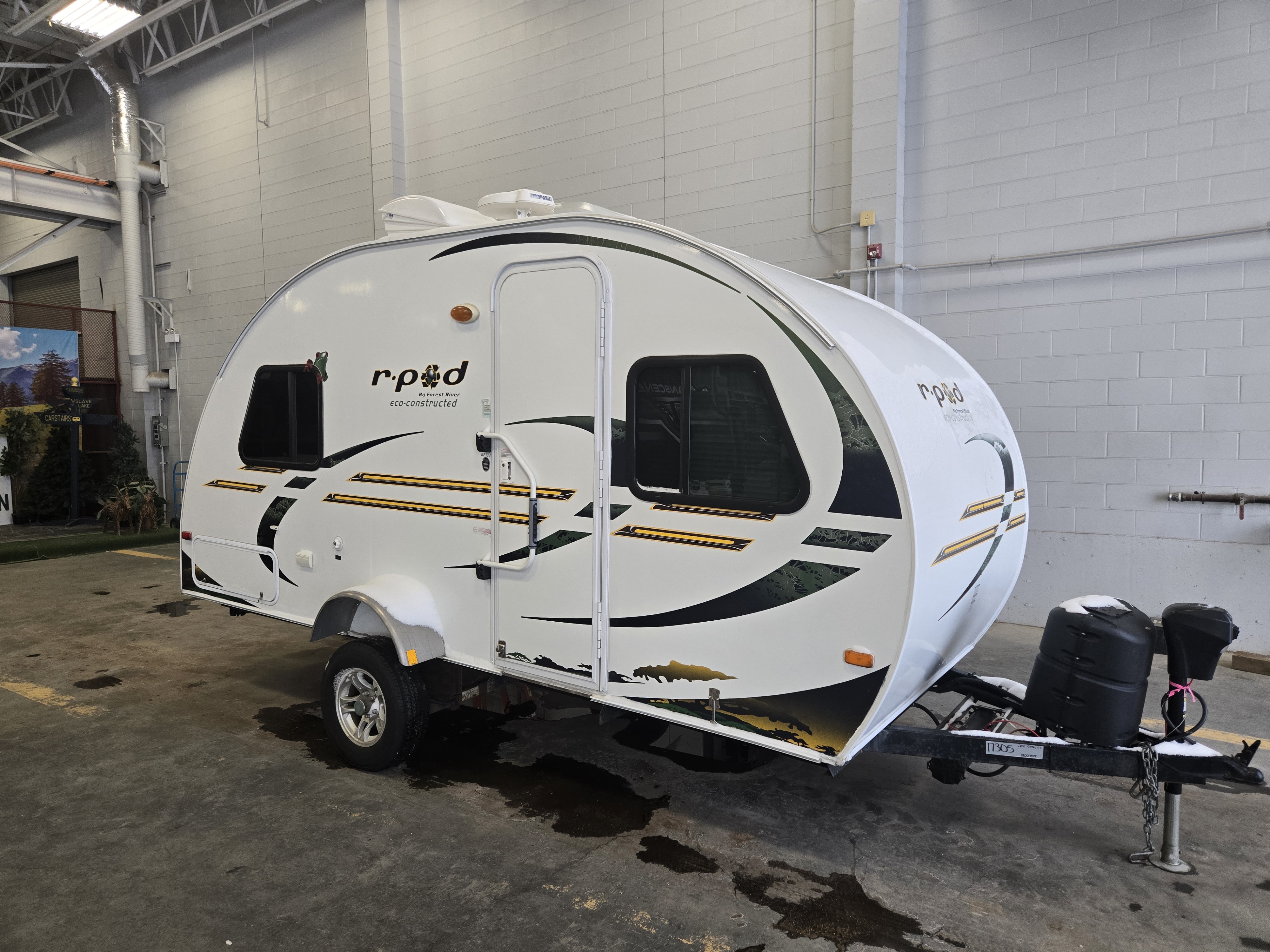 Used 2011 Forest River R-POD 177