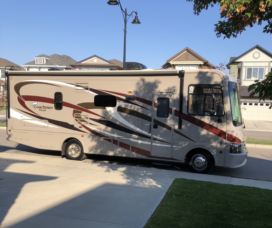 Used 2015 Forest River COACHMEN PURSUIT M-27KBP