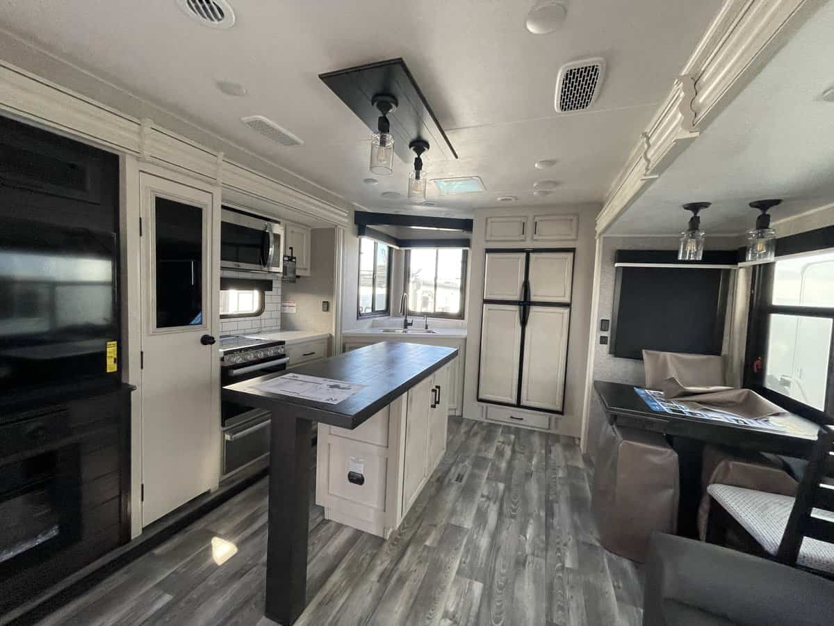 NEW 2023 Jayco EAGLE 332CBOK | Bend, OR