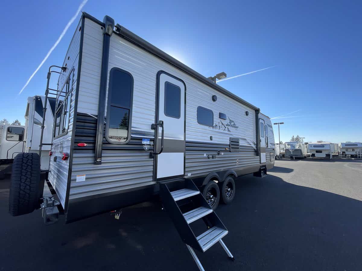 NEW 2023 Jayco JAY FLIGHT 265RLSW | Bend, OR