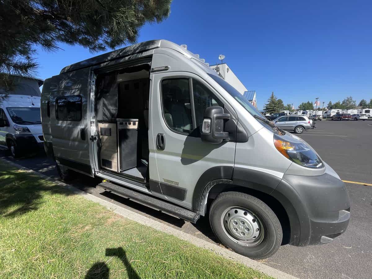 NEW 2023 Winnebago SOLIS 59PX | Bend, OR