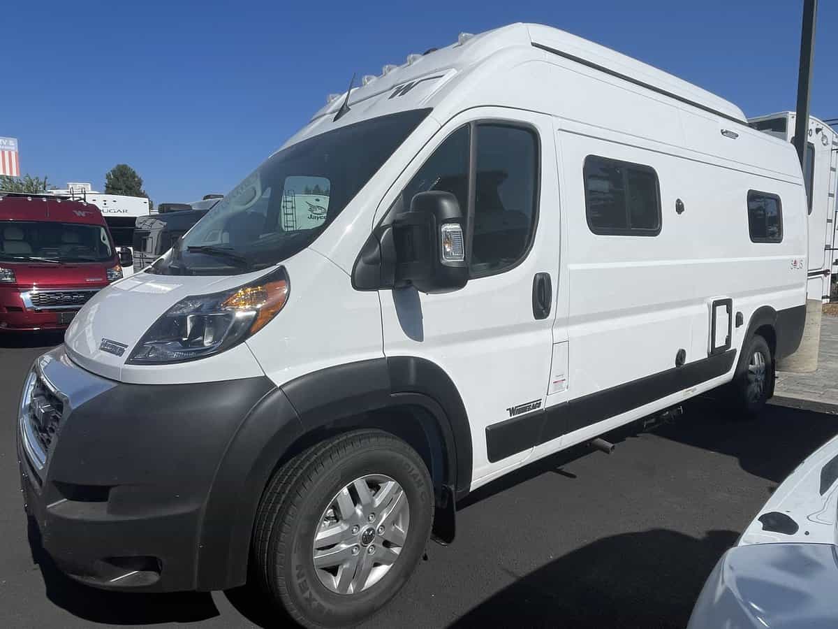 NEW 2023 Winnebago SOLIS 59PX Bend, OR