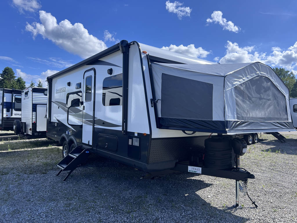 2024 Flagstaff Shamrock 233S Hybrid Camper