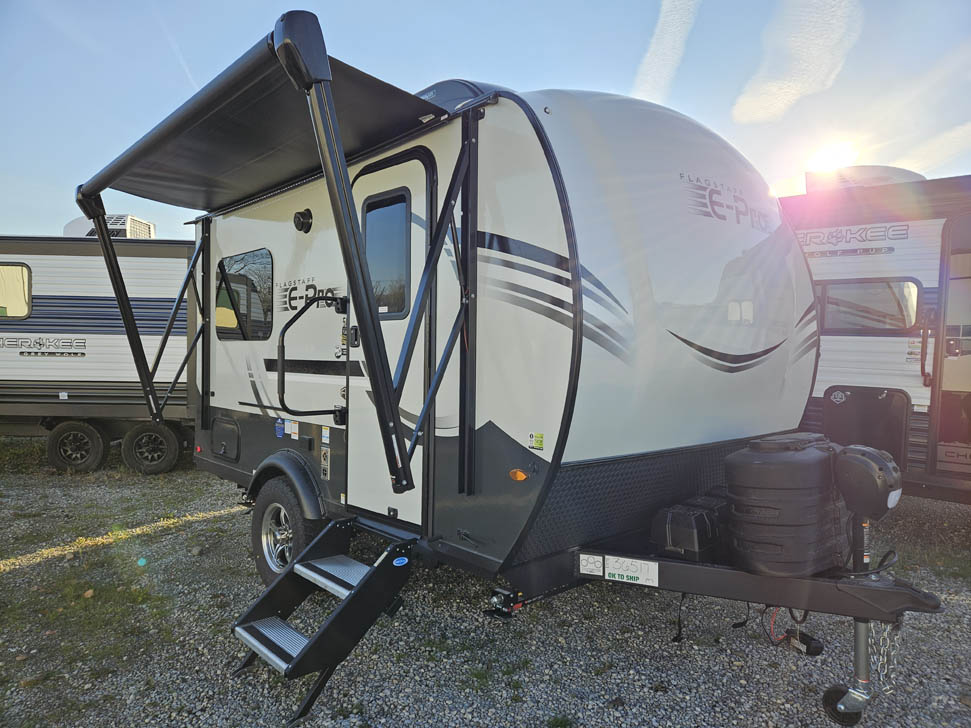 Flagstaff E-Pro 15TB Light Weight Camper