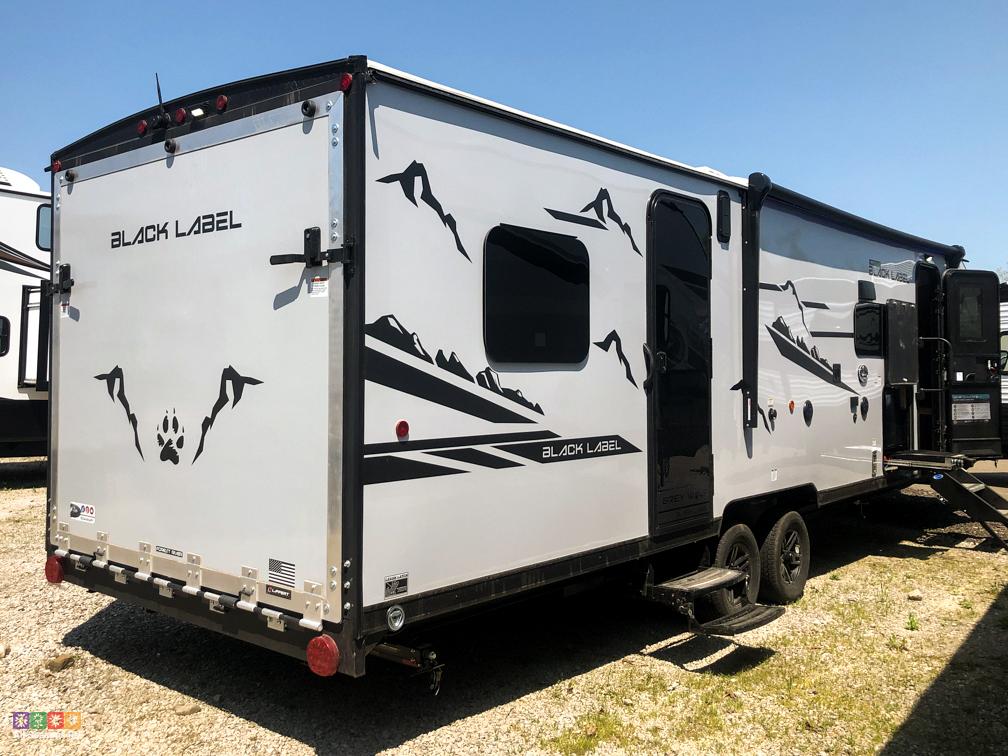 SOLD NEW 2023 Forest River Cherokee Grey Wolf 27RR-BL