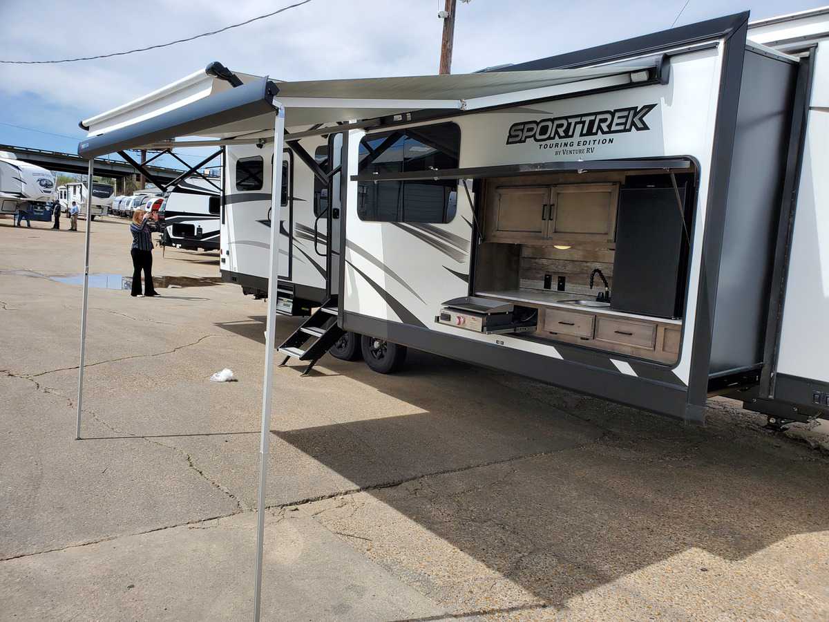 Sold New 2022 Venture Rv Sporttrek Touring Edition 333vmi 