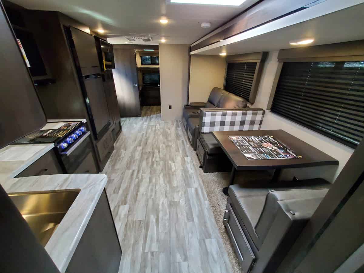 SOLD NEW 2023 Grand Design Transcend Xplor 321BH | Bossier City, LA