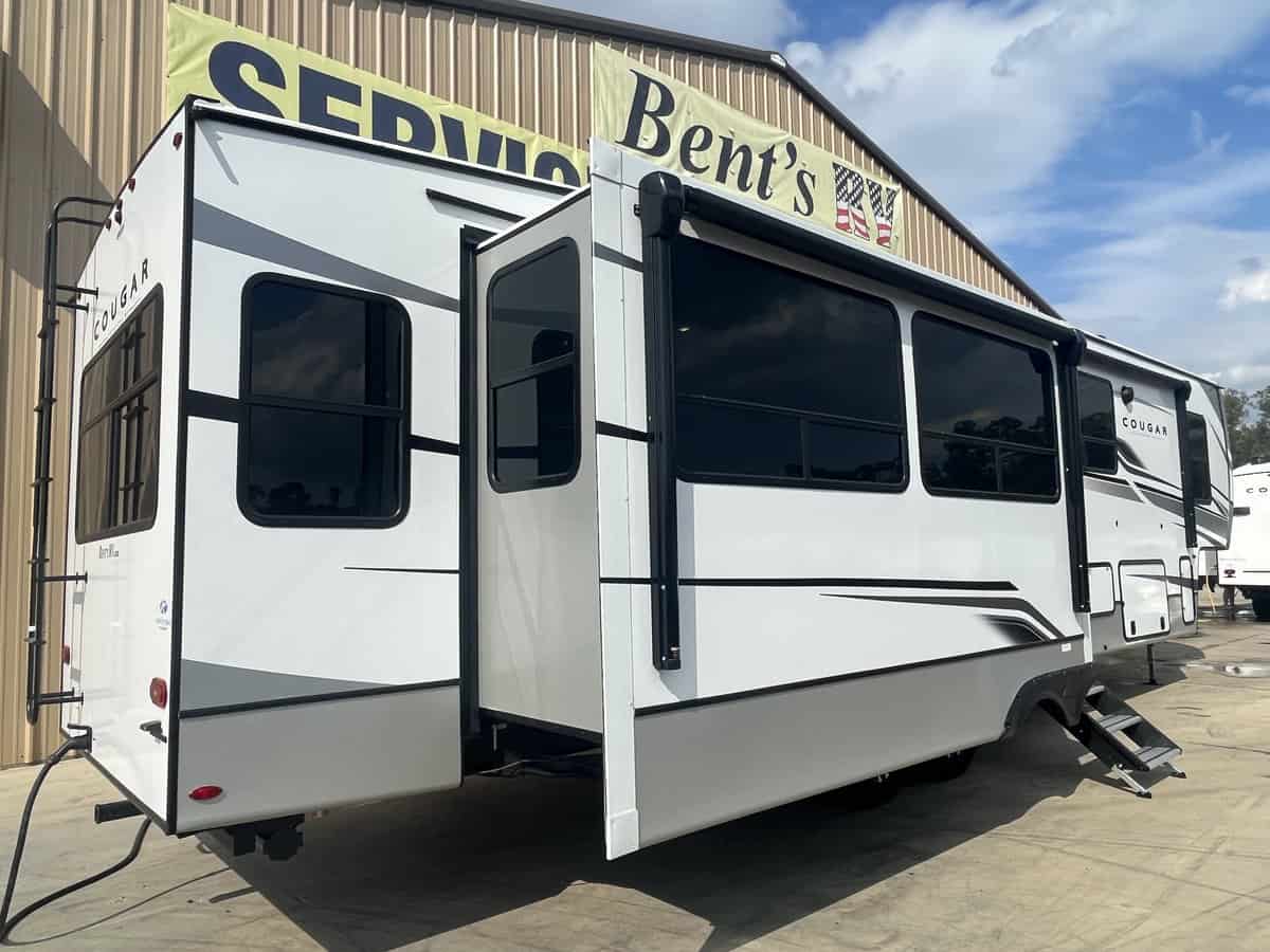 NEW 2024 Keystone COUGAR 368MBI | Albany, LA