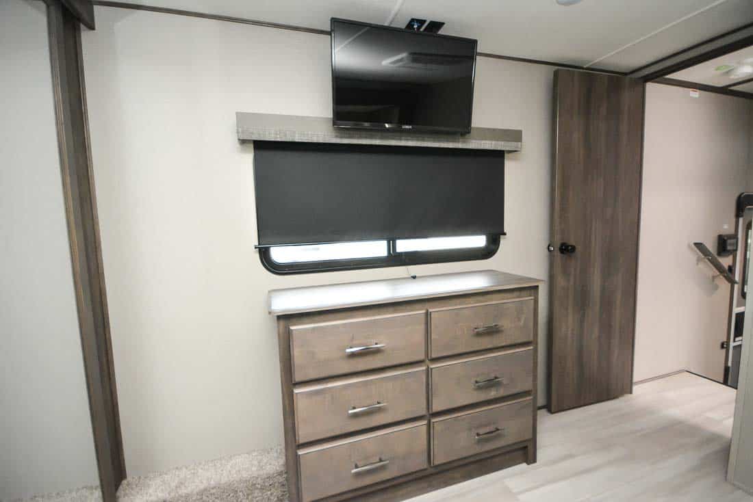 SOLD NEW 2021 Grand Design Solitude 3950 BH-R 3950BH-R | Tulsa, OK