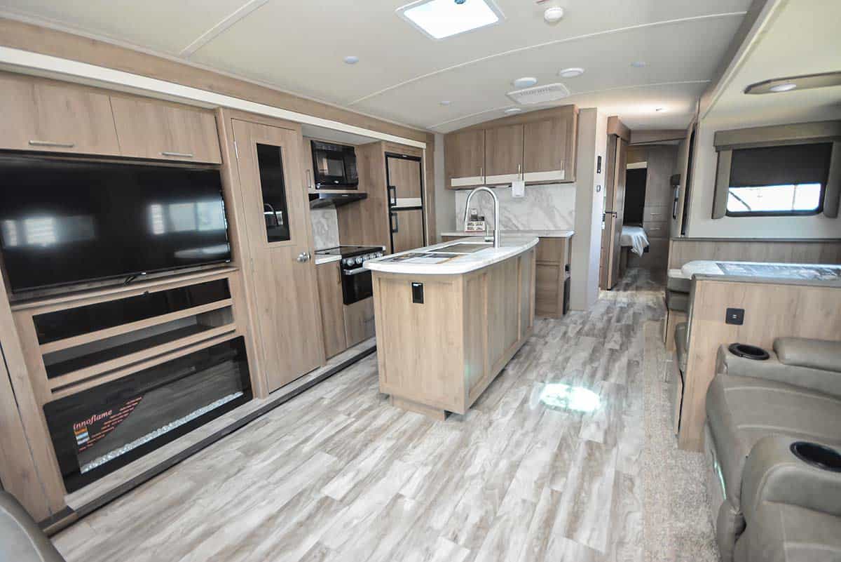 NEW 2022 Grand Design Imagine 2970 RL 2970RL | Tulsa, OK