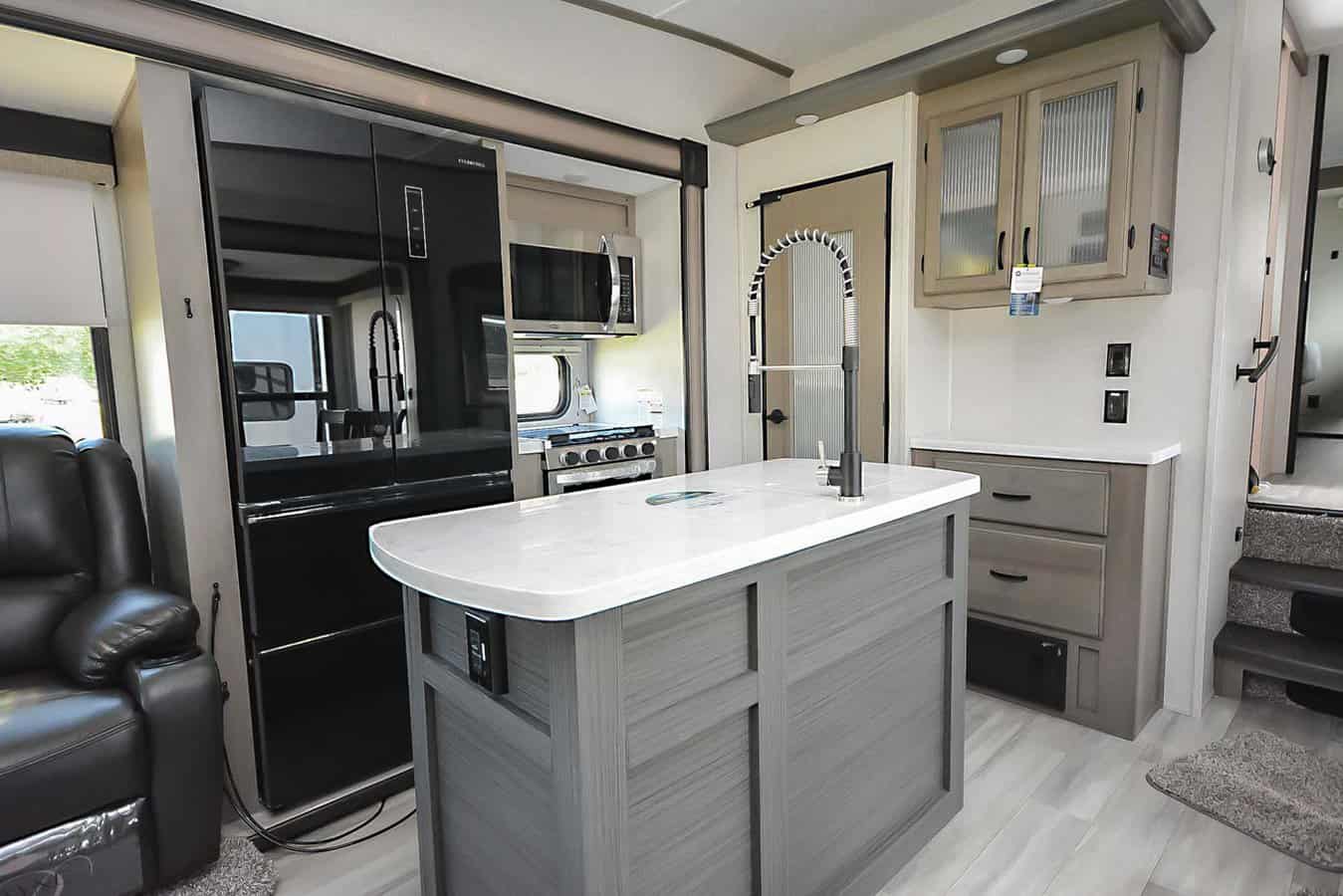 NEW 2022 Coachmen Chaparral 298 RLS 298RLS | Tulsa, OK