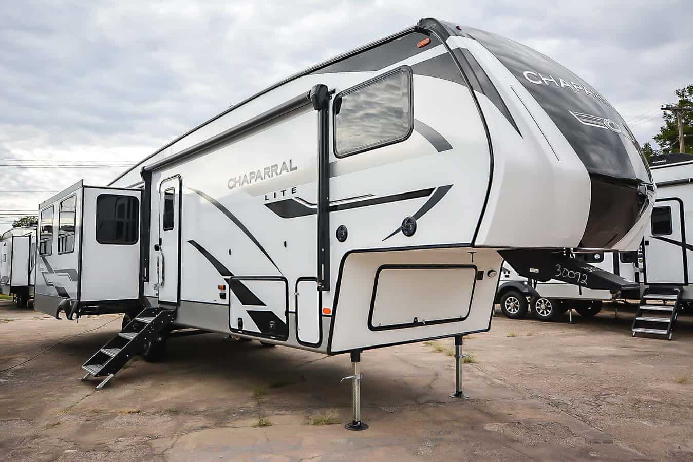 SOLD NEW 2023 Coachmen Chaparral 30 BHS 30BHS | Tulsa, OK