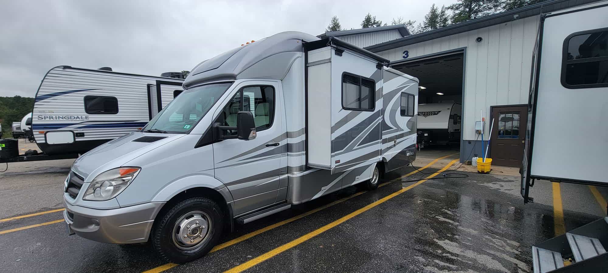 USED 2013 Itasca Navion 24G | Weare, NH