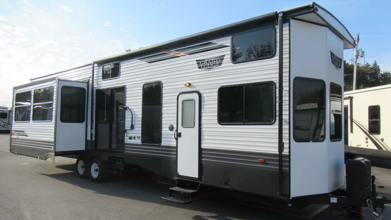 Destination Trailers For Sale | New & Used | New Hampshire RV Dealer