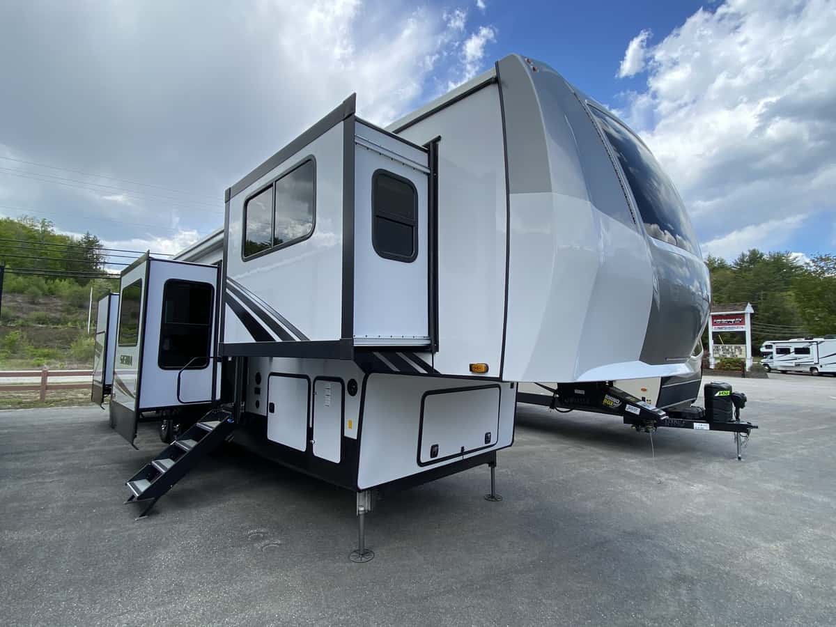 Sierra Fifth Wheels For Sale | Forest River RV | New Hampshire