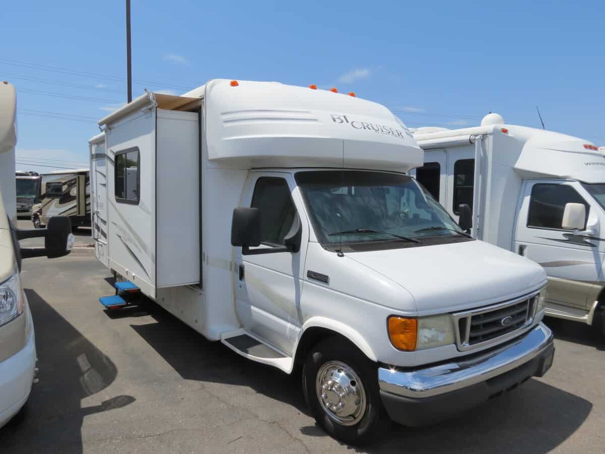 Used RVs | Travel Trailers & 5th Wheels | Tucson RV Dealer