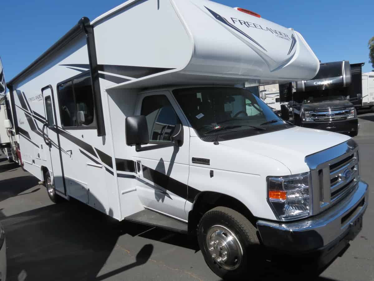 SOLD NEW 2022 Coachmen Freelander 26DS | Tucson, AZ