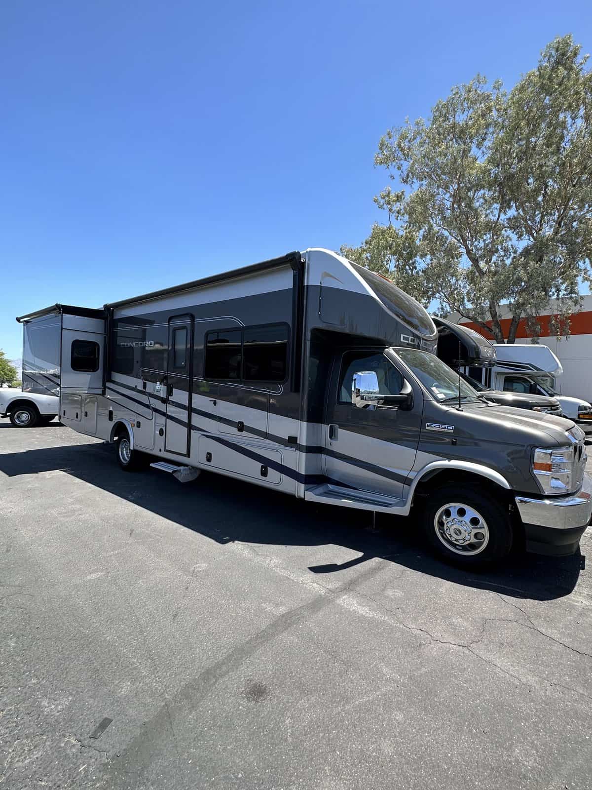 new-2023-coachmen-concord-321ds-tucson-az