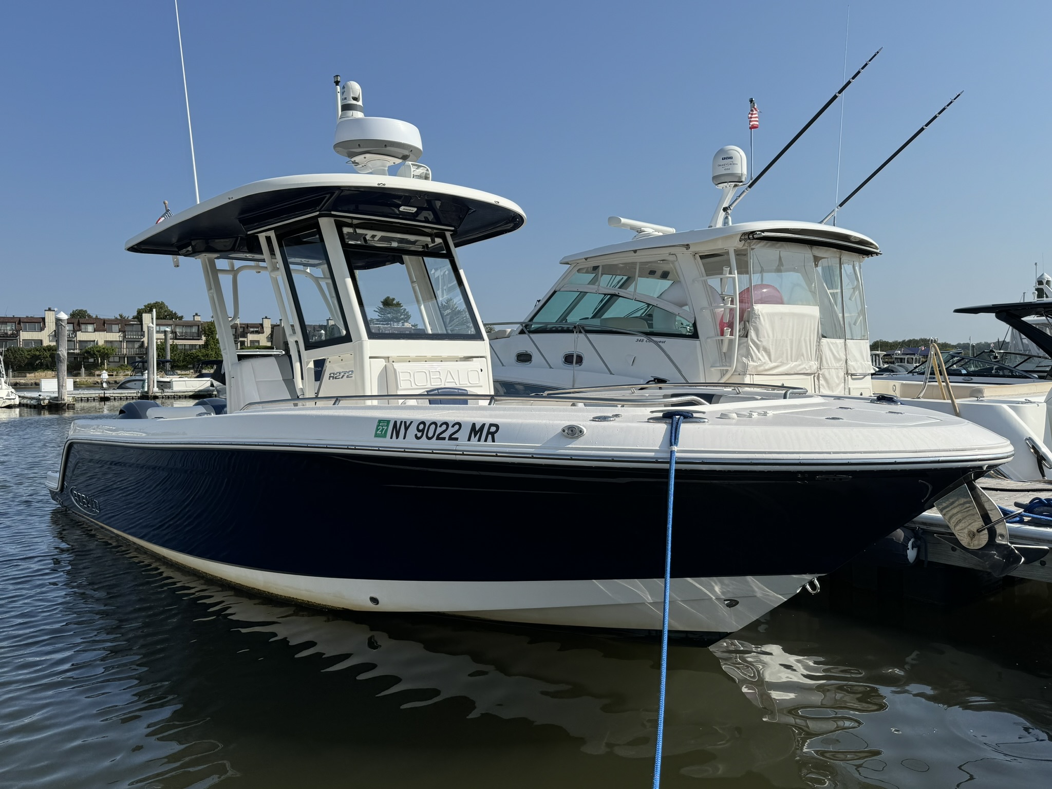 USED 2021 Robalo R272 - Great Bay Marine