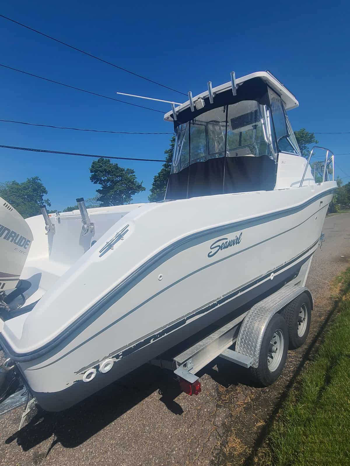 USED 2002 Seaswirl Striper 2601 | Islip Terrace, NY