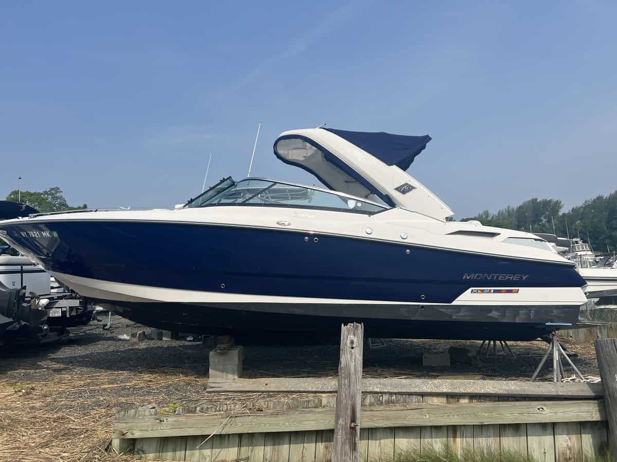 USED 2015 Monterey 288SS | Islip Terrace, NY