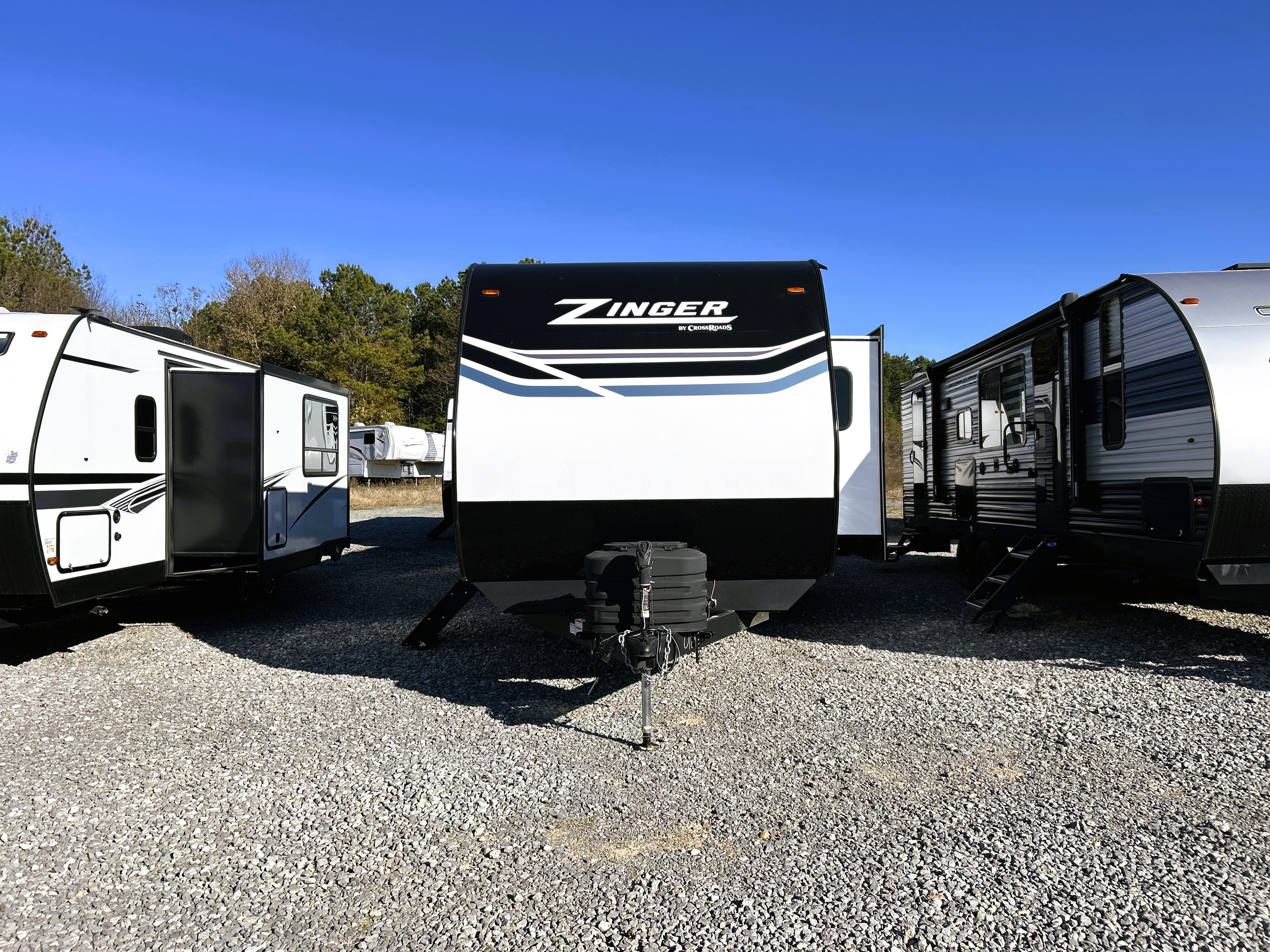 Image of 2024 CROSSROADS RV ZINGER ZR 320 FB