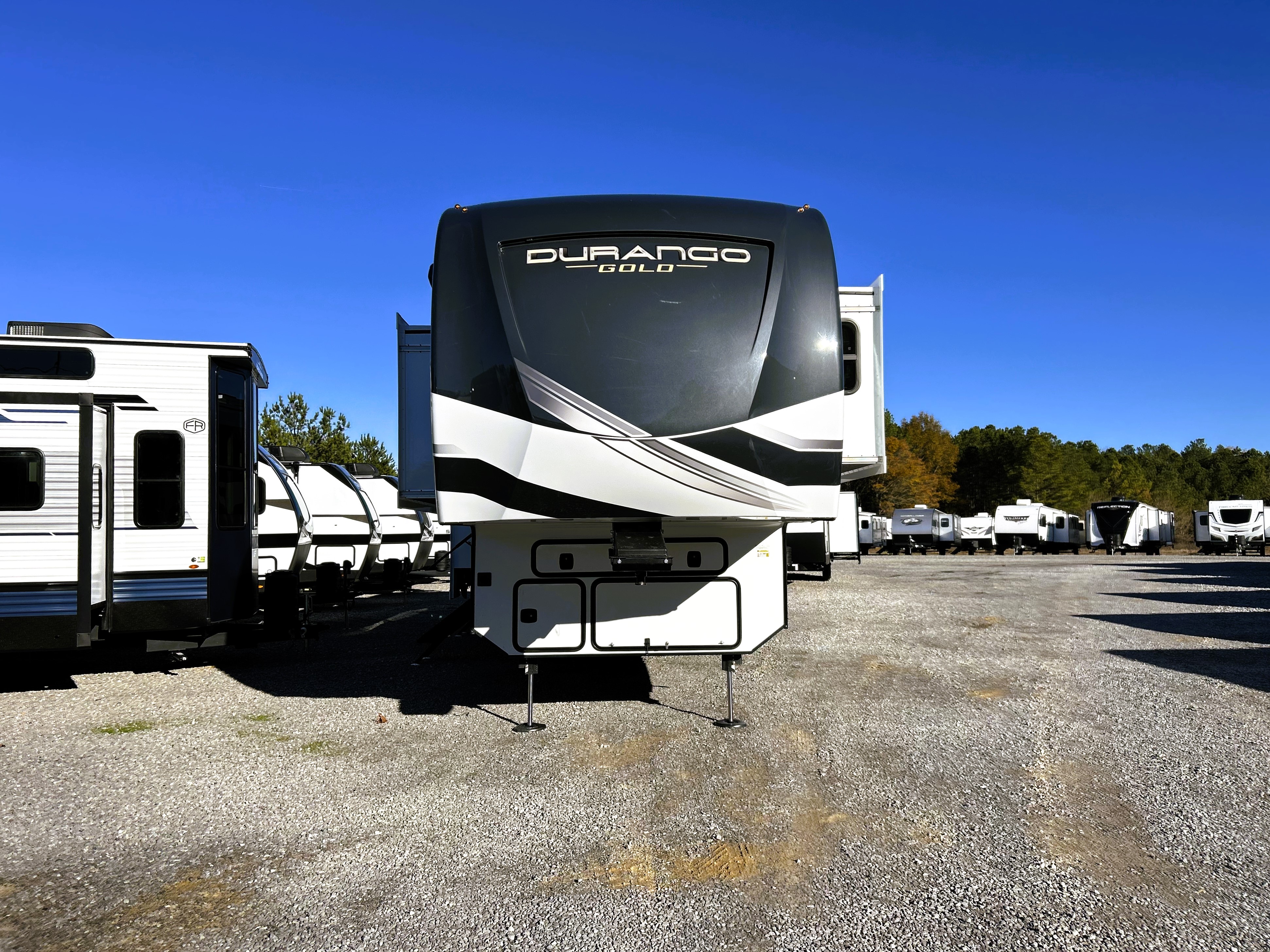 Image of 2025 KZ RV DURANGO GOLD 391 RKF