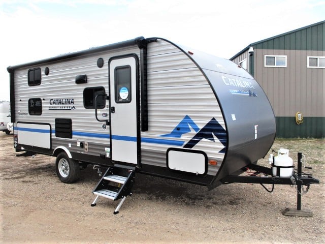 NEW 2022 COACHMEN CATALINA SUMMIT 184BHS | Piedmont, SD