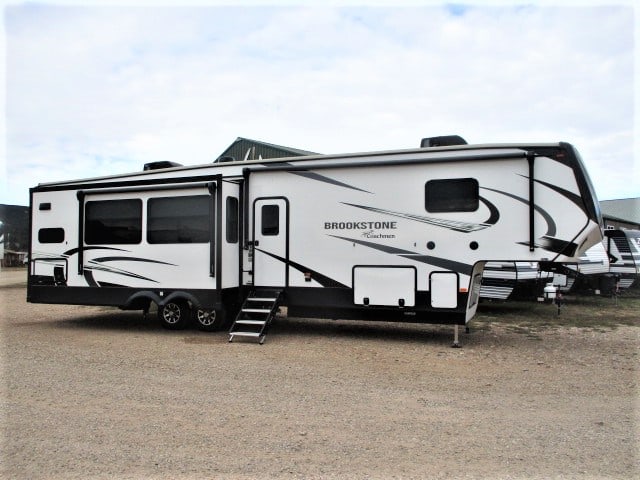 SOLD NEW 2022 COACHMEN BROOKSTONE 374RK Piedmont SD